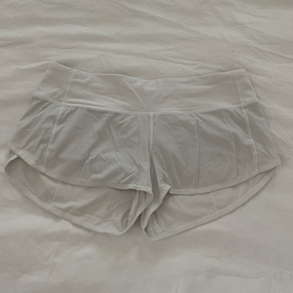 White Lululemon speed up shorts